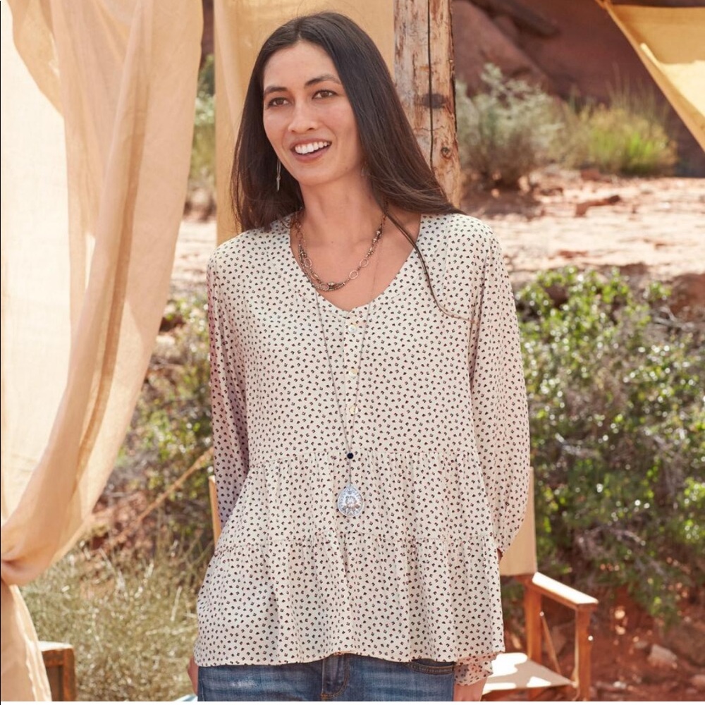 SUNDANCE: Tiered Viscose Blouse